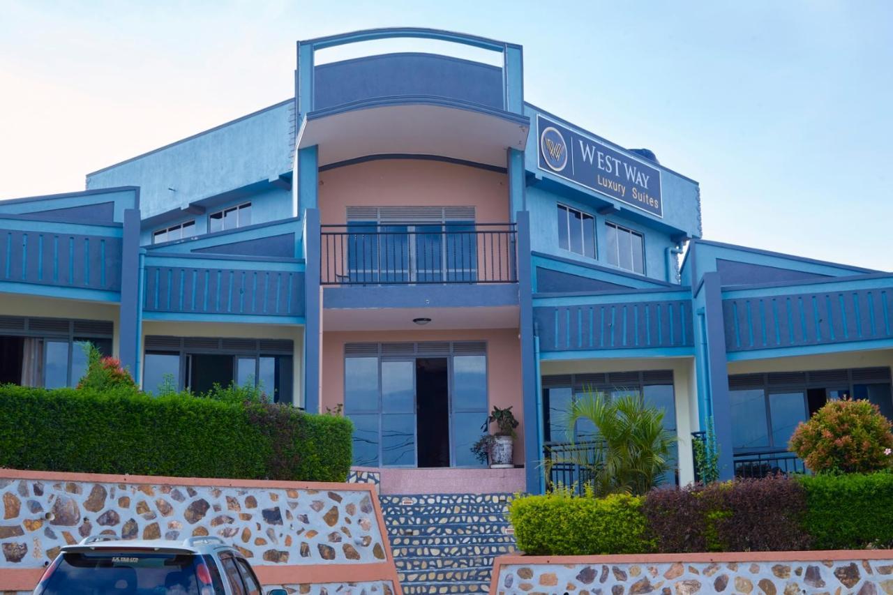 Westway Luxury Suites Mbarara Екстериор снимка